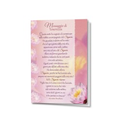 Biglietto a tema floreale in carta perlata con il Messaggio di Tenerezza