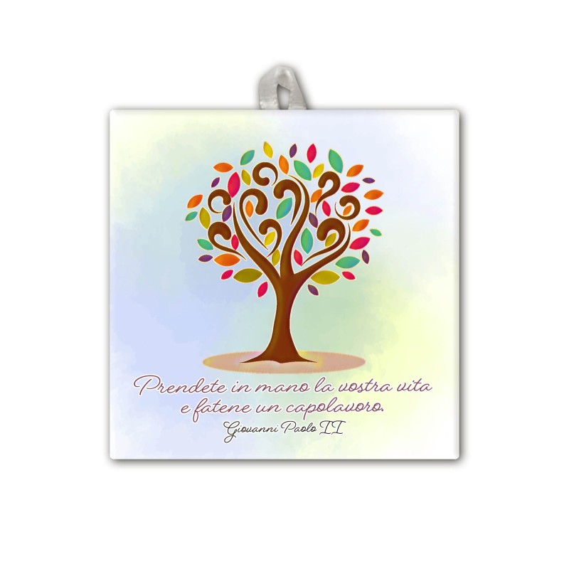 Piastrella con frase Giovanni Paolo II 10 x 10 cm con occhiello in raso Piastrella con frase Giovanni Paolo II 10 x 10 cm con occhiello in raso